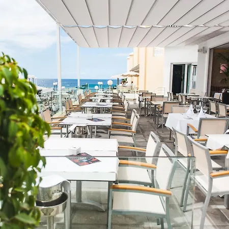 Lägenhetshotell Lagos De Fanabe 4*