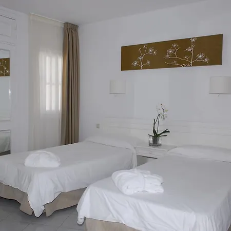 Apartahotel Lagos De Fañabé