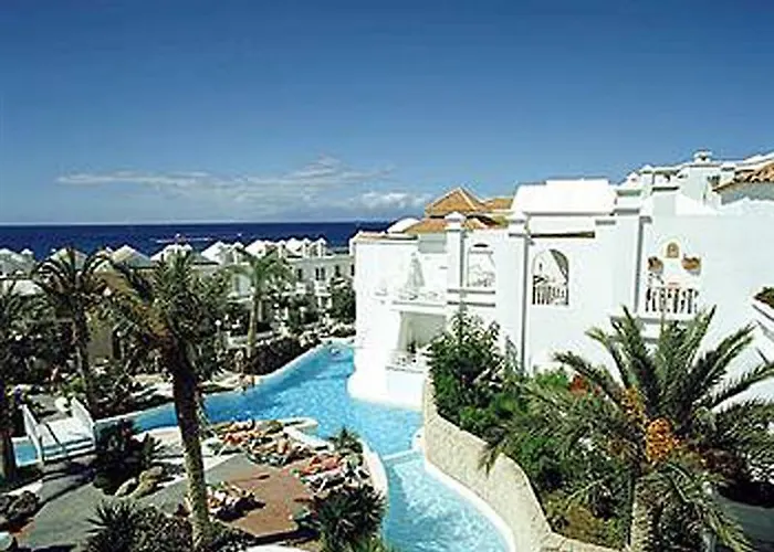 Lagos De Fañabé Apartahotel