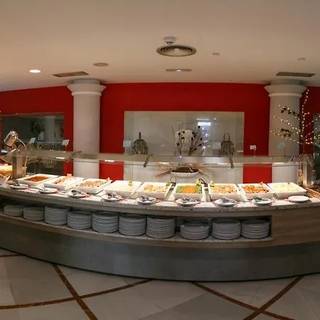 拉各斯法纳贝海滩度假酒店 4*