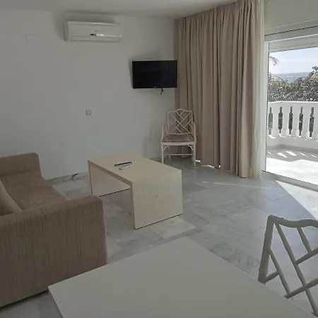 拉各斯法纳贝海滩度假酒店