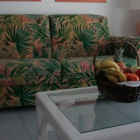 拉各斯法纳贝海滩度假酒店 4* 阿德耶